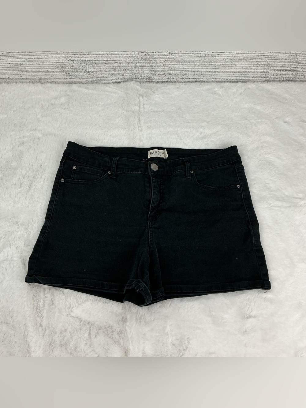 Dakota Blue High-Rise Black Denim Shorts